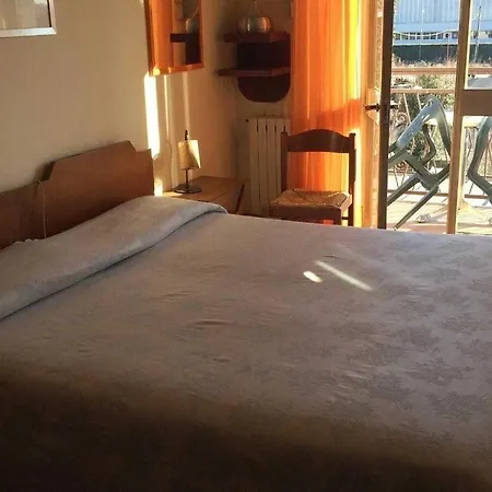 Miura Hotel 2*