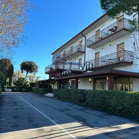 酒店 Miura