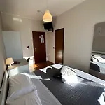 Hotell Miura 2*