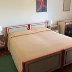 Miura Hotell 2*
