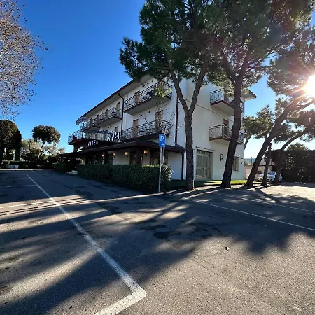 Miura Hotel Cavalcaselle