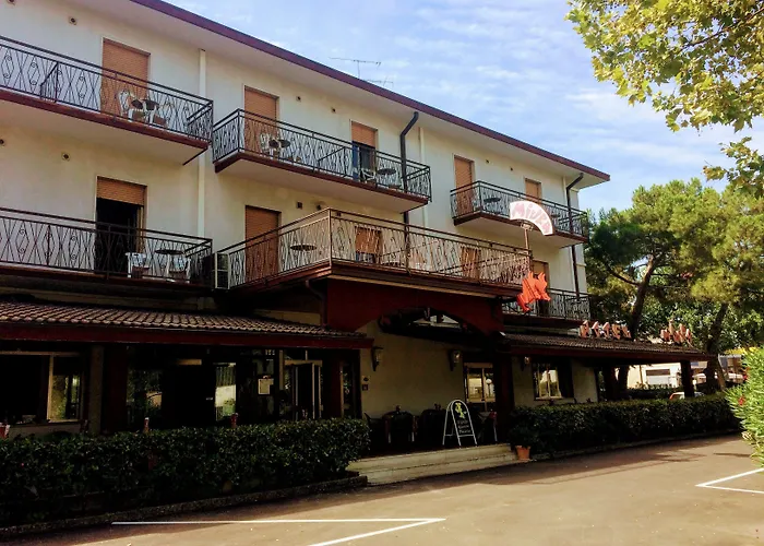 Отель Miura Кавальказелле